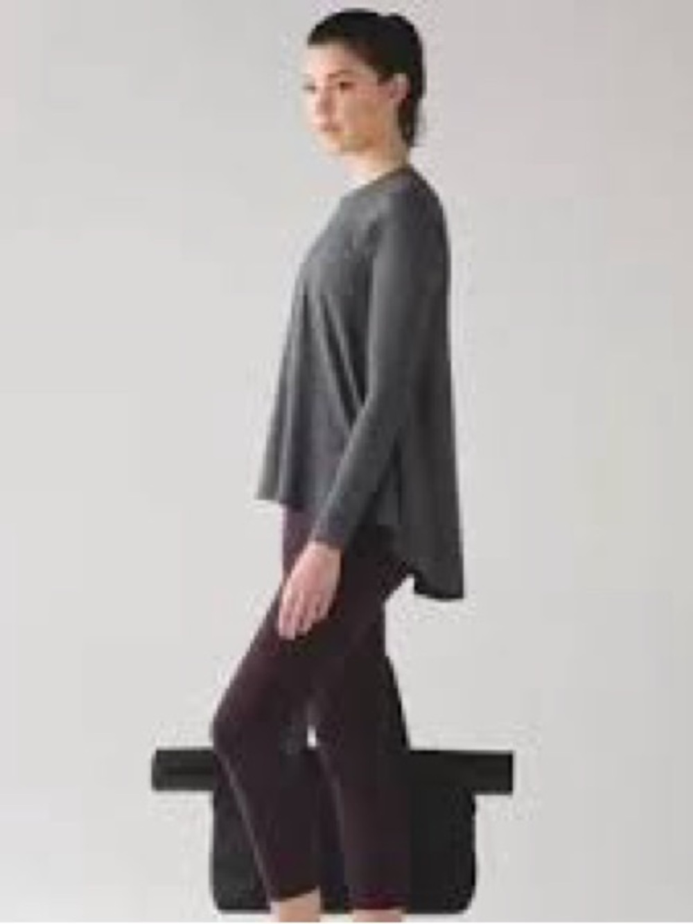🍂2 for $15 Lululemon Acadia Long Sleeve
Heathered Pitch Grey Like New
Size 6 *a - Picture 4 of 12